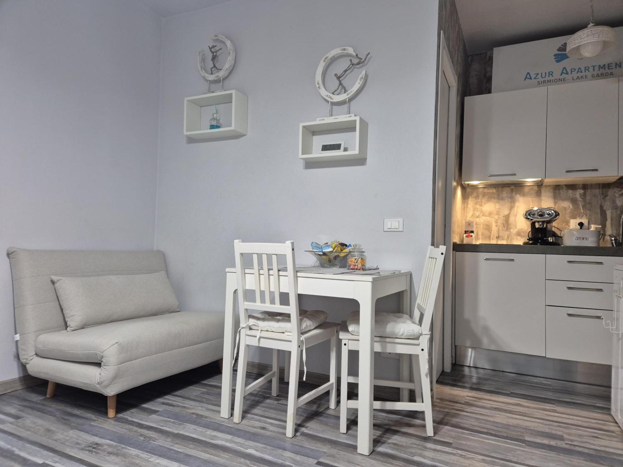 Azur Apartment Σιρμιόνε Εξωτερικό φωτογραφία